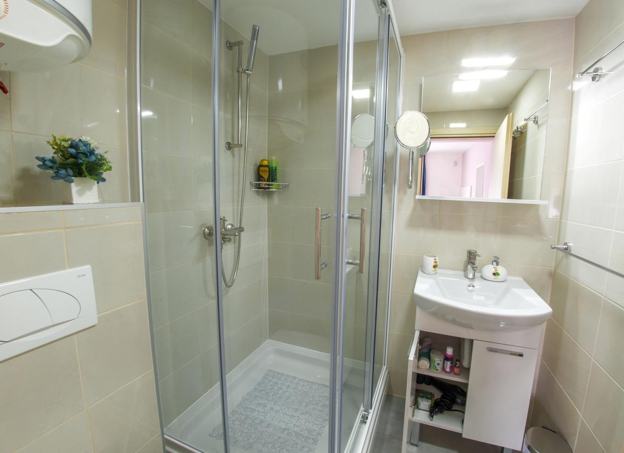 Five Rivers Rooms Μόσταρ Εξωτερικό φωτογραφία