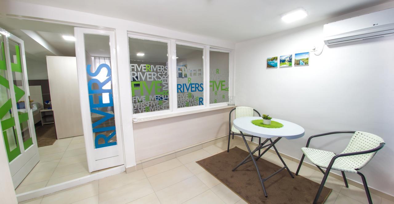 Five Rivers Rooms Μόσταρ Εξωτερικό φωτογραφία